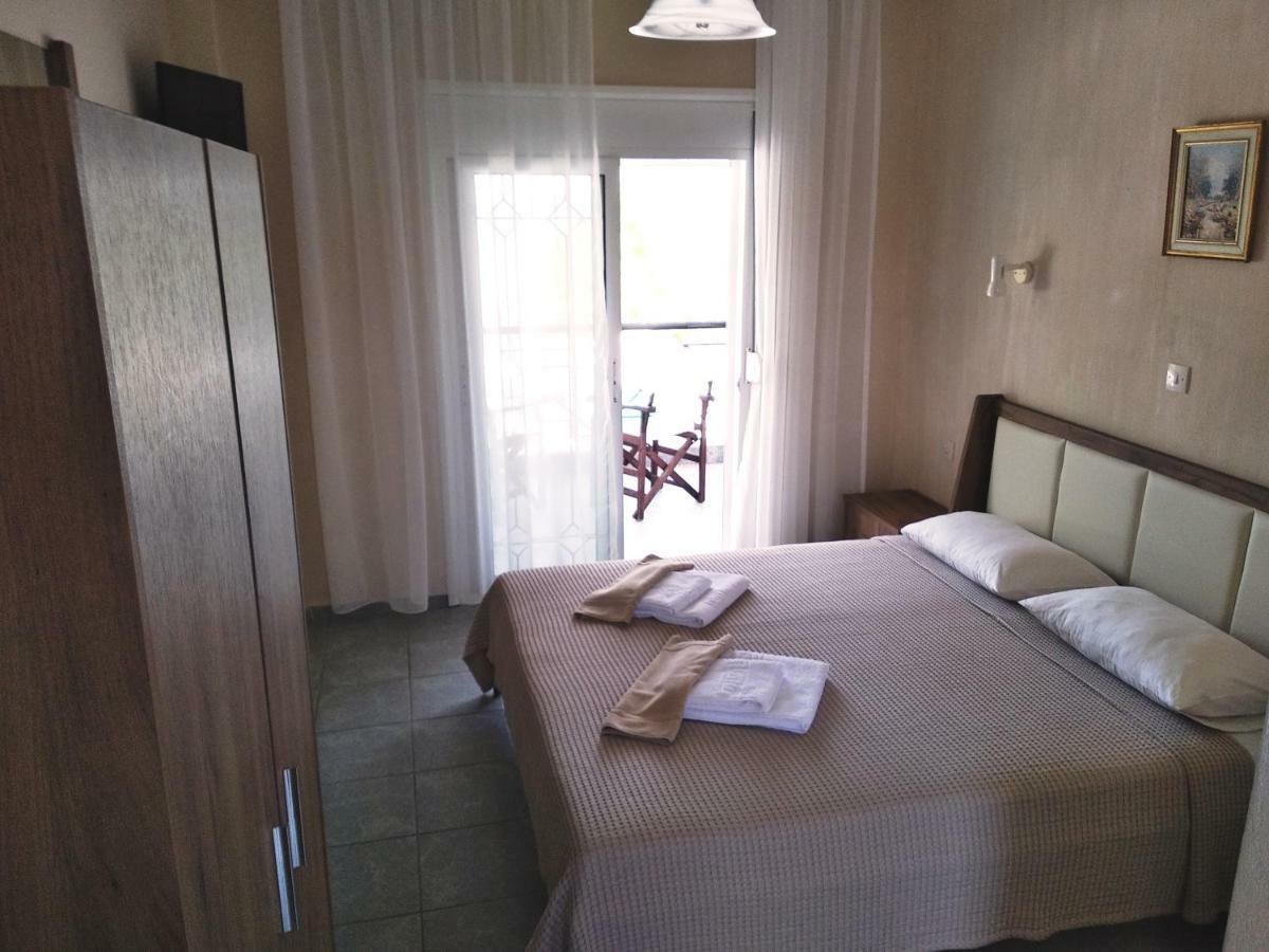 Funbeach Rooms Neos Marmaras Extérieur photo